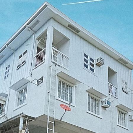 Reddoorz At David'S Travellers Inn Cavite General Trias  Εξωτερικό φωτογραφία